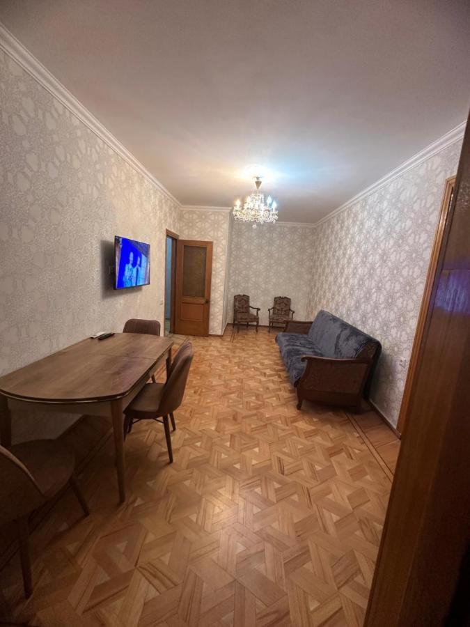 Apartment George Kutaisi Zewnętrze zdjęcie