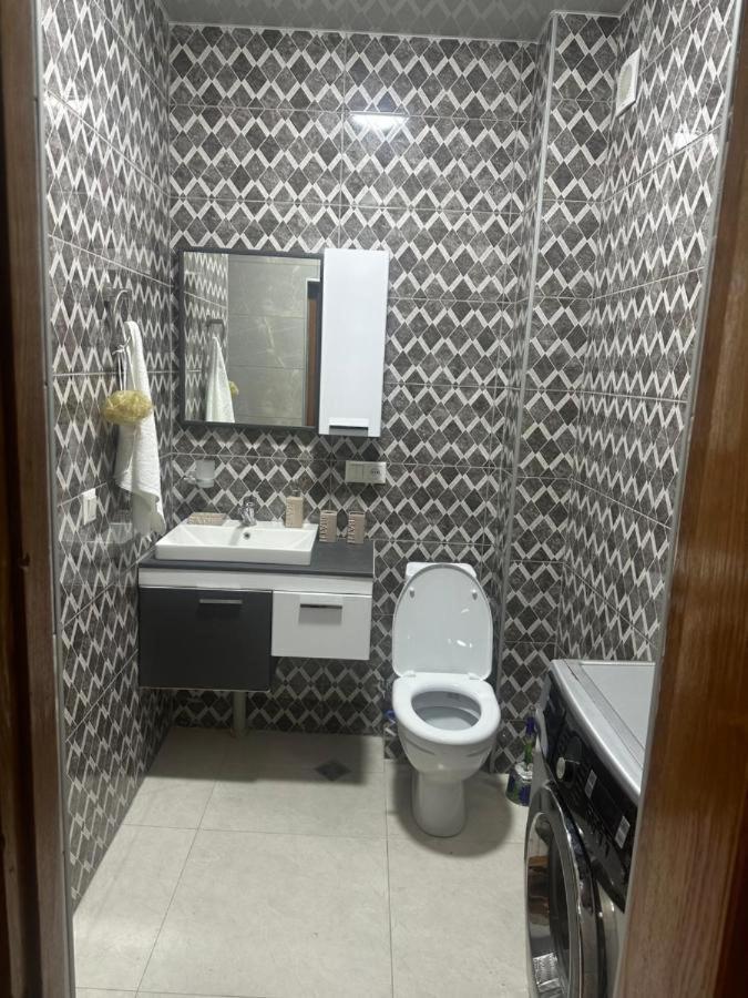 Apartment George Kutaisi Zewnętrze zdjęcie